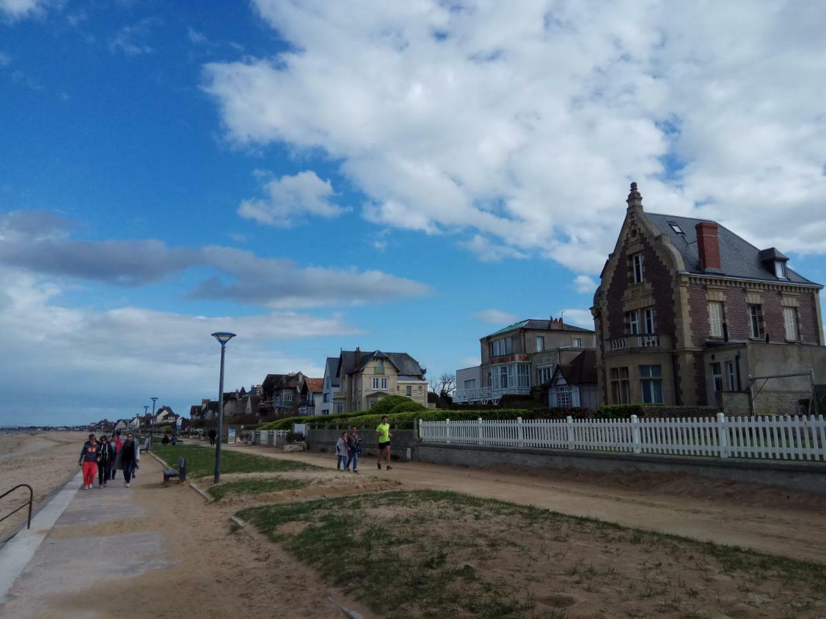Vila La Sapiniere Hermanville-sur-Mer Exteriér fotografie